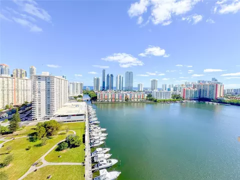 290 174th St #2018, Sunny Isles Beach, FL 33160