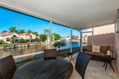 1142 SE 6th Ct, Dania Beach, FL 33004