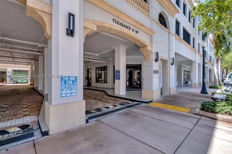 4100 Salzedo St #712, Coral Gables, FL 33146