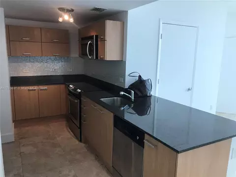 350 S Miami Ave #1704, Miami, FL 33130