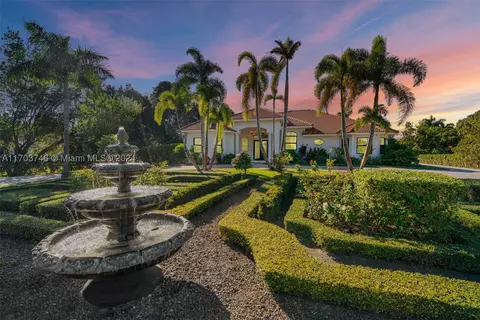 5731 SW 185th Way, Southwest Ranches, FL 33332