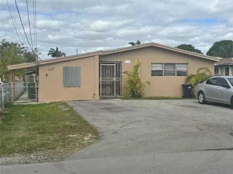 7471-73 SW 22nd St, Miami, FL 33155