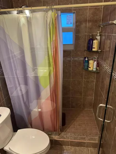 7300 W 29th Ave, Hialeah, FL 33018 photo 28