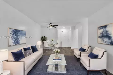 3000 Riomar St #410, Fort Lauderdale, FL 33304
