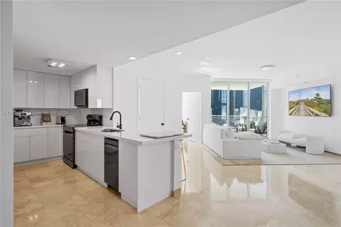 350 S Miami Ave #2304, Miami, FL 33130
