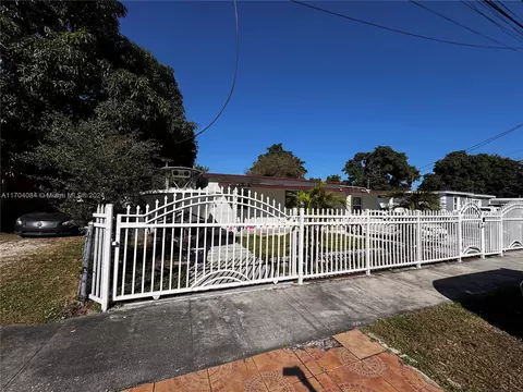 2351 NW 153rd St, Miami Gardens, FL 33054