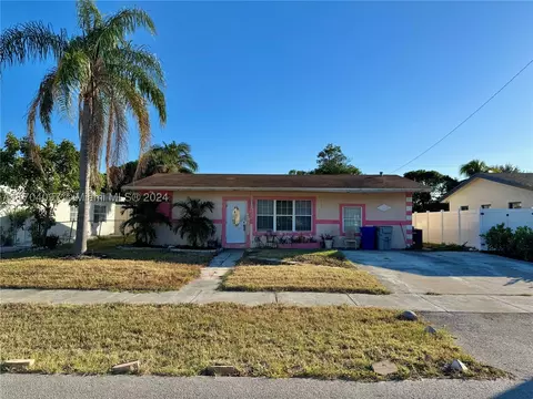 152 NW 15th Ct, Pompano Beach, FL 33060