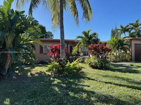 4740 NW 41st Ct, Lauderdale Lakes, FL 33319