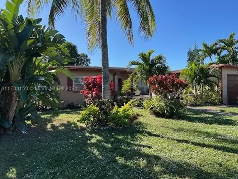 4740 NW 41st Ct, Lauderdale Lakes, FL 33319