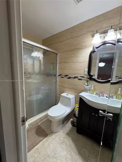 298 E 14th St, Hialeah, FL 33010 photo 7