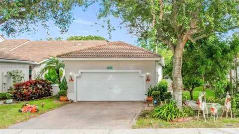 8051 S Aragon Blvd # -6, Sunrise, FL 33322
