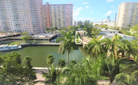 17150 N Bay Rd #2612, Sunny Isles Beach, FL 33160