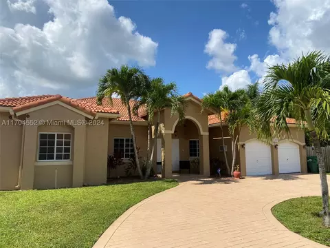 13282 SW 206th Ter, Miami, FL 33177
