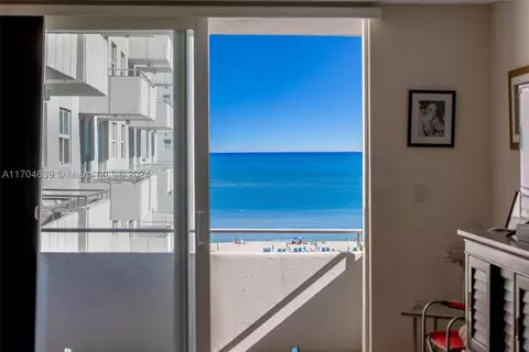 465 Ocean Dr #706, Miami Beach, FL 33139