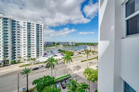 3001 S Ocean Dr #841, Hollywood, FL 33019