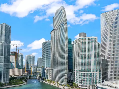 300 Biscayne Blvd Way #3708, Miami, FL 33131