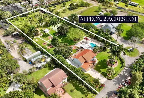 6800 SW 185th Way, Southwest Ranches, FL 33332