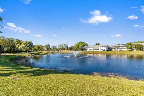 601 Durham V #601, Deerfield Beach, FL 33442