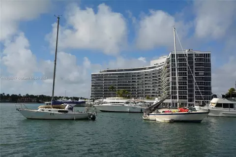 900 Bay Dr #408, Miami Beach, FL 33141