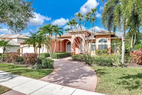 11001 Pine Lodge Trl, Davie, FL 33328