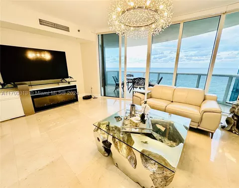 17201 Collins Ave #1505, Sunny Isles Beach, FL 33160