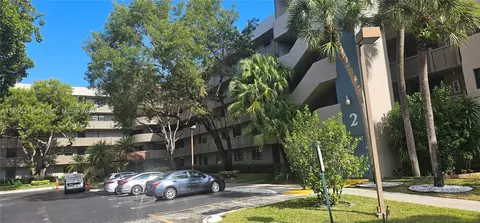 1000 Colony Point Cir #417, Pembroke Pines, FL 33026