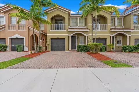 2564 SE 15th Ct, Homestead, FL 33035
