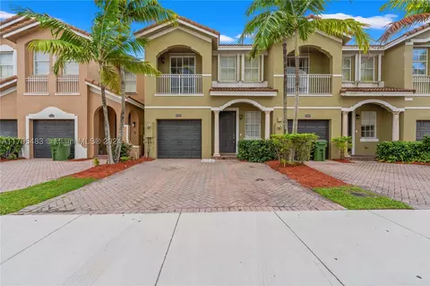 2564 SE 15th Ct, Homestead, FL 33035