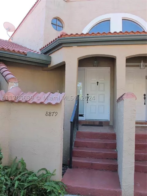 8879 W Sunrise Blvd, Plantation, FL 33322