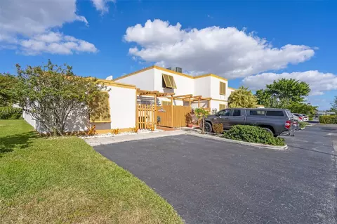 13179 SW 10th Ter #13179, Miami, FL 33184