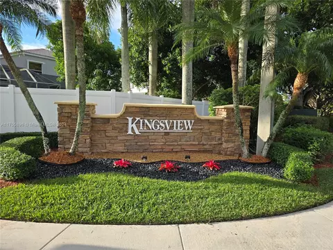 1466 NW 159th Ln, Pembroke Pines, FL 33028