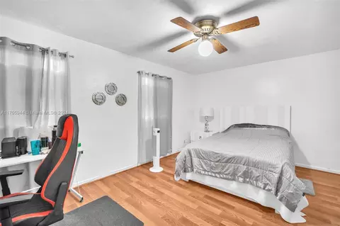1687 W 68th St #1687, Hialeah, FL 33014 photo 16