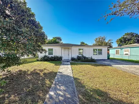 2370 NW 154th St, Miami Gardens, FL 33054