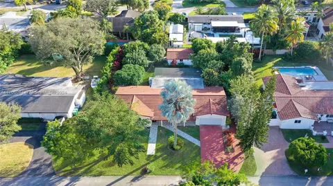 10540 SW 125th St, Miami, FL 33176