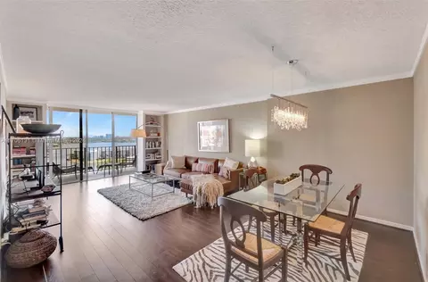 18151 NE 31st Ct #1903, Aventura, FL 33160