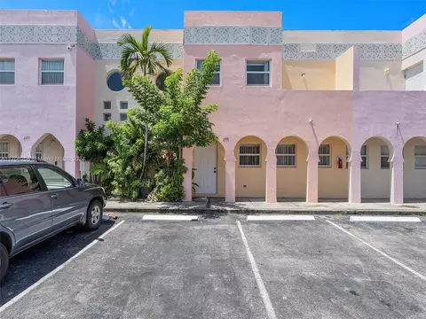 2774 NW 131st St #2774, Opa Locka, FL 33054