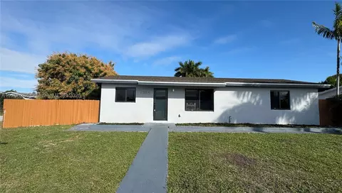 12015 SW 190th Ter, Miami, FL 33177