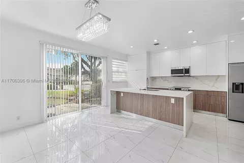 11650 NW 47th Dr #11650, Coral Springs, FL 33076