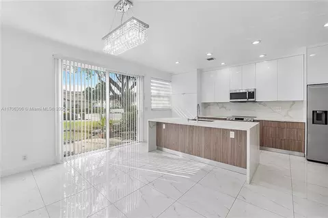 11650 NW 47th Dr #11650, Coral Springs, FL 33076