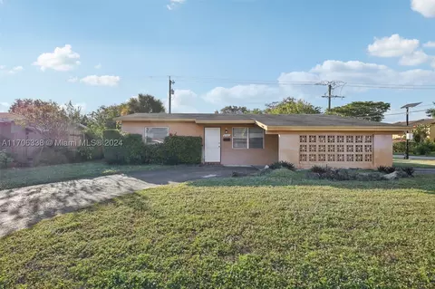 2581 NW 47th Ave, Lauderhill, FL 33313