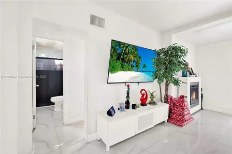 Other - 703 E 37th St, Hialeah, FL 33013 photo 16 of 18