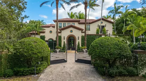 10401 SW 64th Ave, Pinecrest, FL 33156