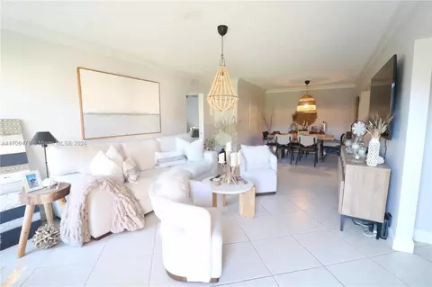 12850 SW 43rd Dr #155, Miami, FL 33175