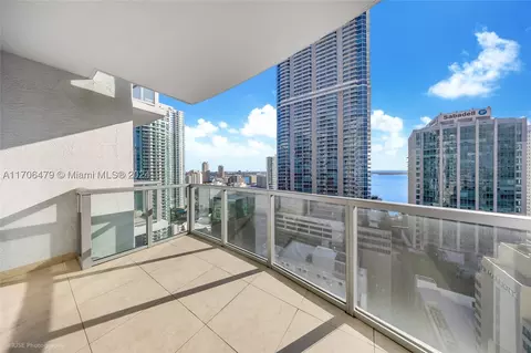 1060 Brickell Ave #2805, Miami, FL 33131