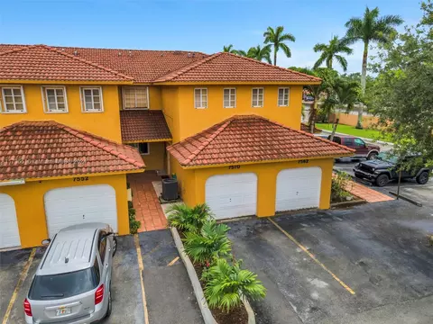 7570 NW 176th Ter #7570, Hialeah, FL 33015