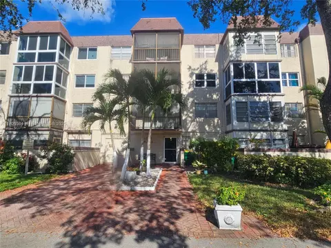1681 NW 70th Ave #303, Plantation, FL 33313
