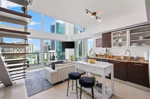41 SE 5th St #1601, Miami, FL 33131