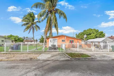 6875 SW 25th Ter, Miami, FL 33155
