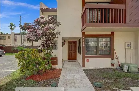3866 SW 52nd Ave #3866, Pembroke Park, FL 33023