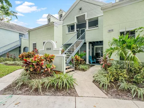 1050 Crystal Way #F, Delray Beach, FL 33444